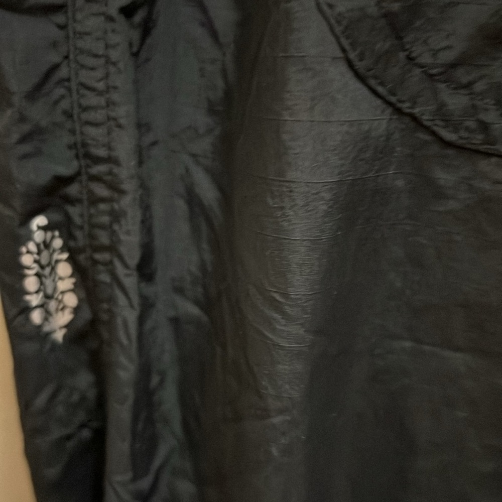 FP Movement Inhale Onesie
NWT
FP Movement by Free People. A482 - Picture 7 of 8